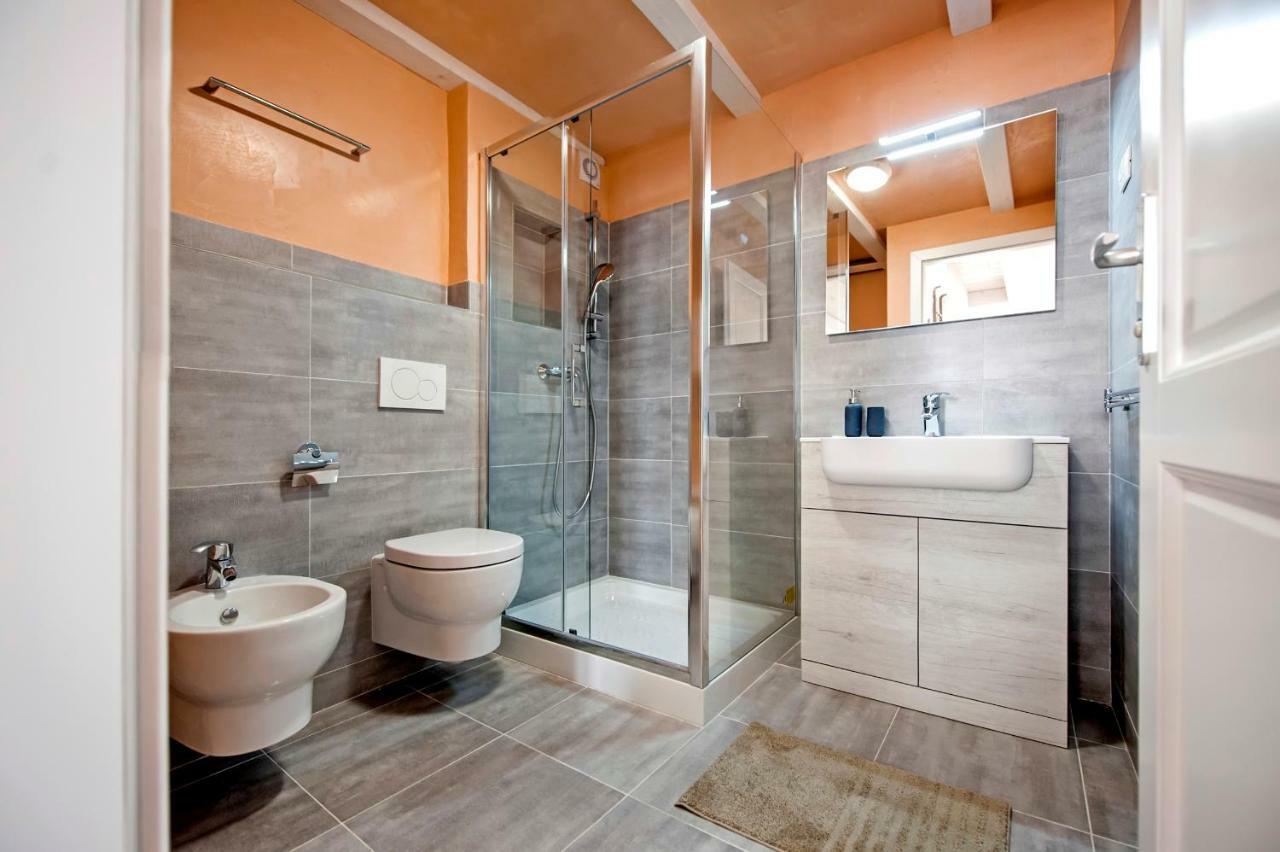 Apartments Casa Roccia Bianca Ровинь Экстерьер фото